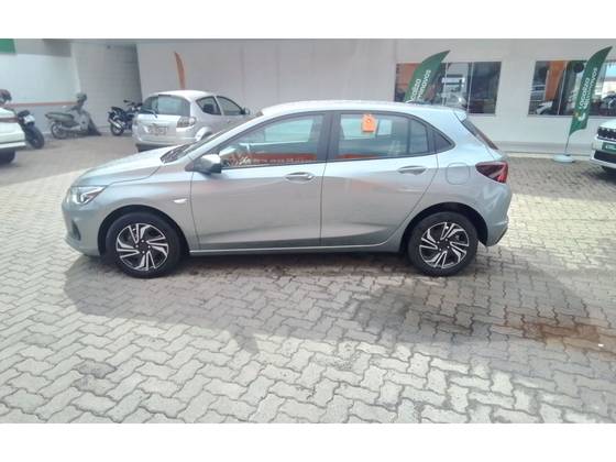 CHEVROLET ONIX 1.0 TURBO FLEX LT MANUAL